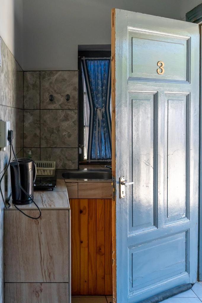 ホテル Keetmanshoop Self-Catering エクステリア 写真