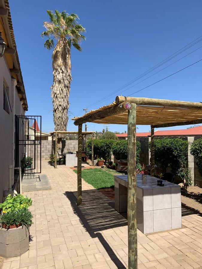 ホテル Keetmanshoop Self-Catering エクステリア 写真