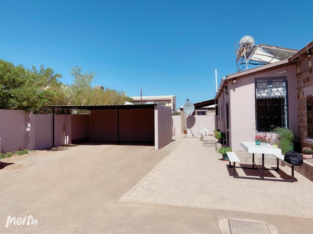 ホテル Keetmanshoop Self-Catering エクステリア 写真