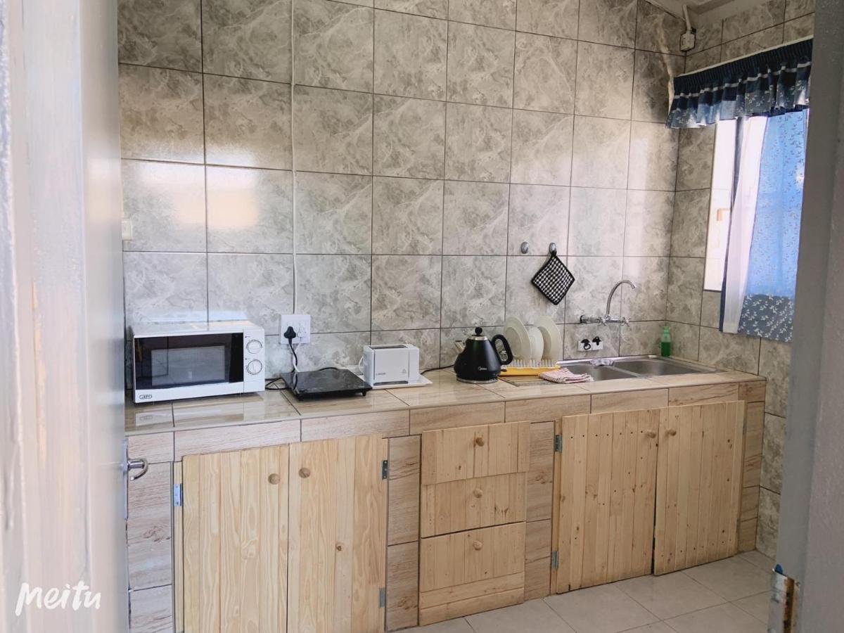 ホテル Keetmanshoop Self-Catering エクステリア 写真