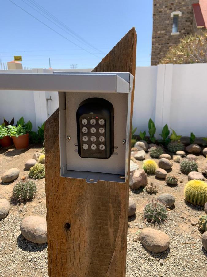 ホテル Keetmanshoop Self-Catering エクステリア 写真